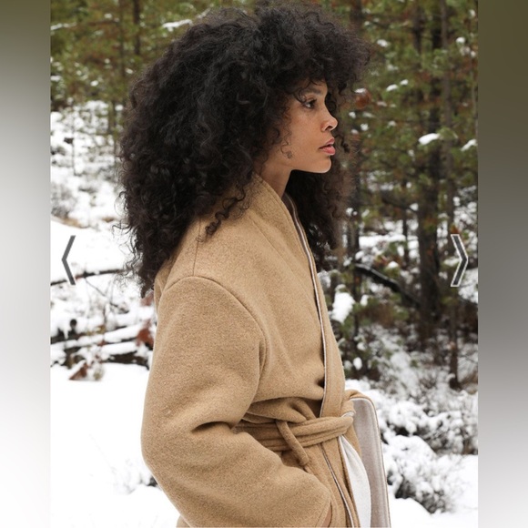 Wool wrap coat - Picture 3 of 16